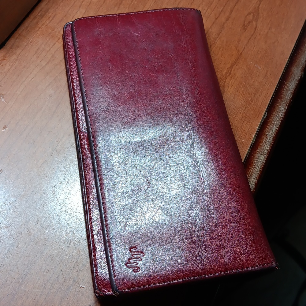 Red wallet